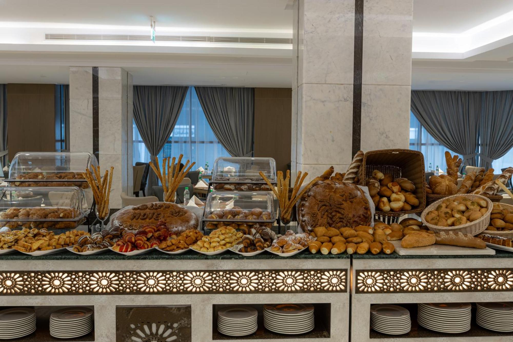 Maien Taiba Hotel Medina Exterior photo